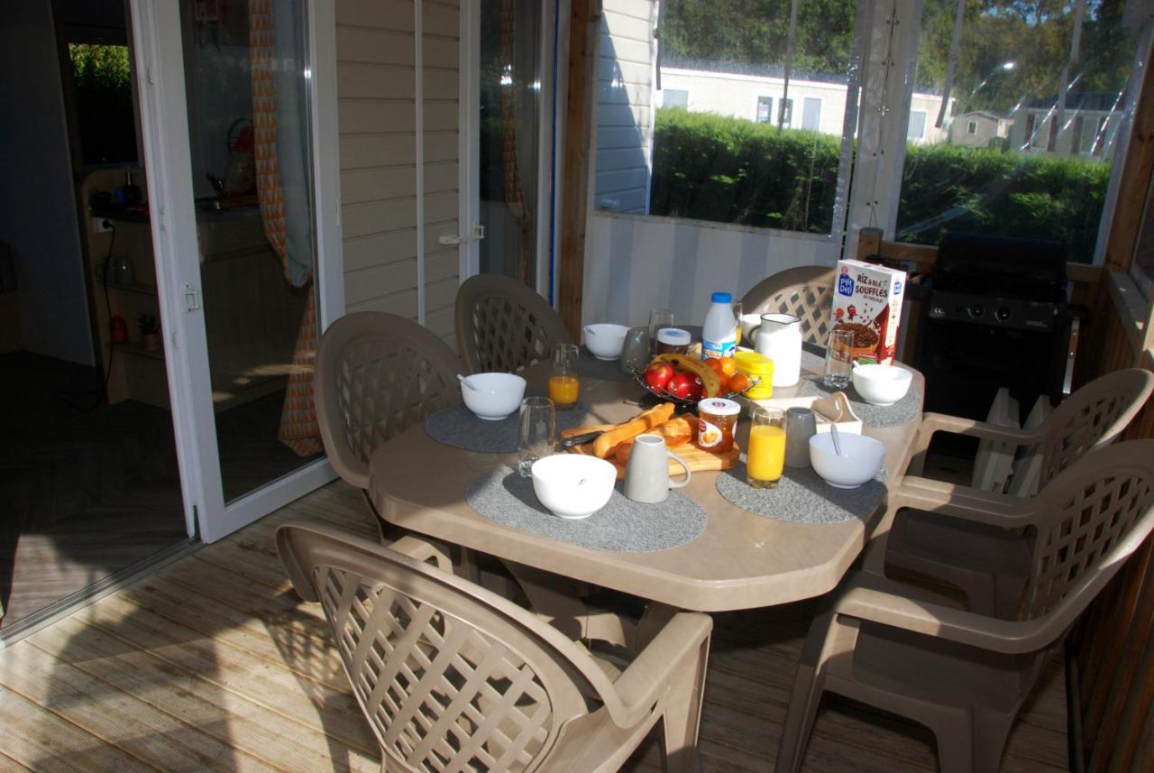 Mobilhome 2Ch Climatise-Terrasse Fermee-4 Velos-Camping 4 Etoiles Les Charmettes Les Mathes Εξωτερικό φωτογραφία