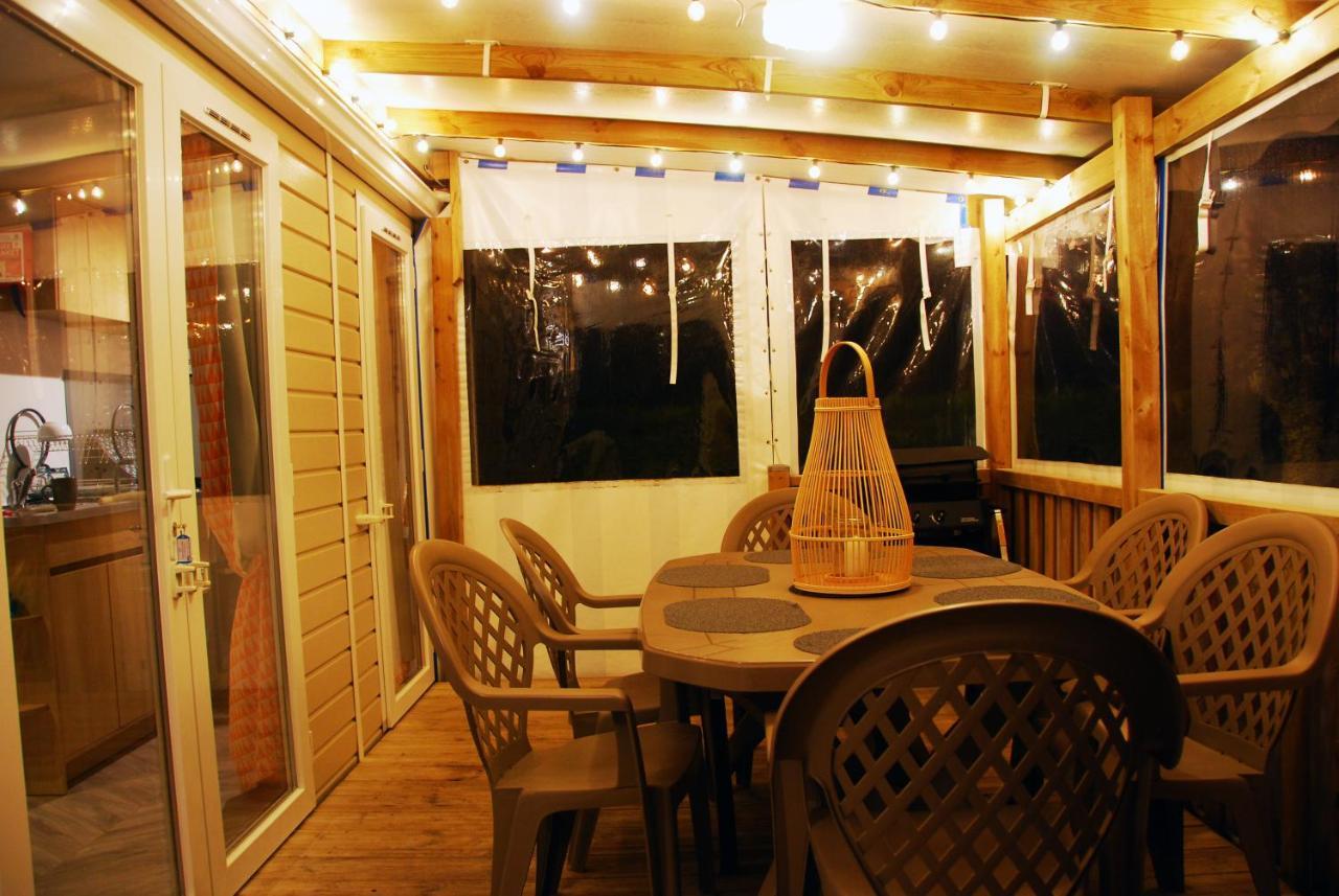 Mobilhome 2Ch Climatise-Terrasse Fermee-4 Velos-Camping 4 Etoiles Les Charmettes Les Mathes Εξωτερικό φωτογραφία
