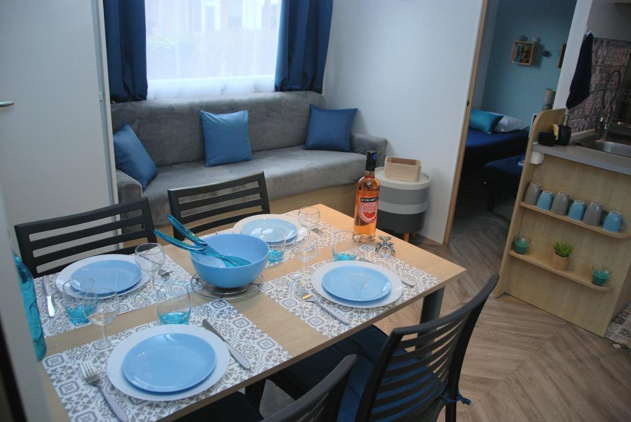 Mobilhome 2Ch Climatise-Terrasse Fermee-4 Velos-Camping 4 Etoiles Les Charmettes Les Mathes Εξωτερικό φωτογραφία